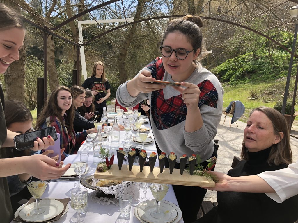 The 2018 class participated in a food photography workshop at the renowned restaurant Casa Tintoria and followed that with an amazing meal.
